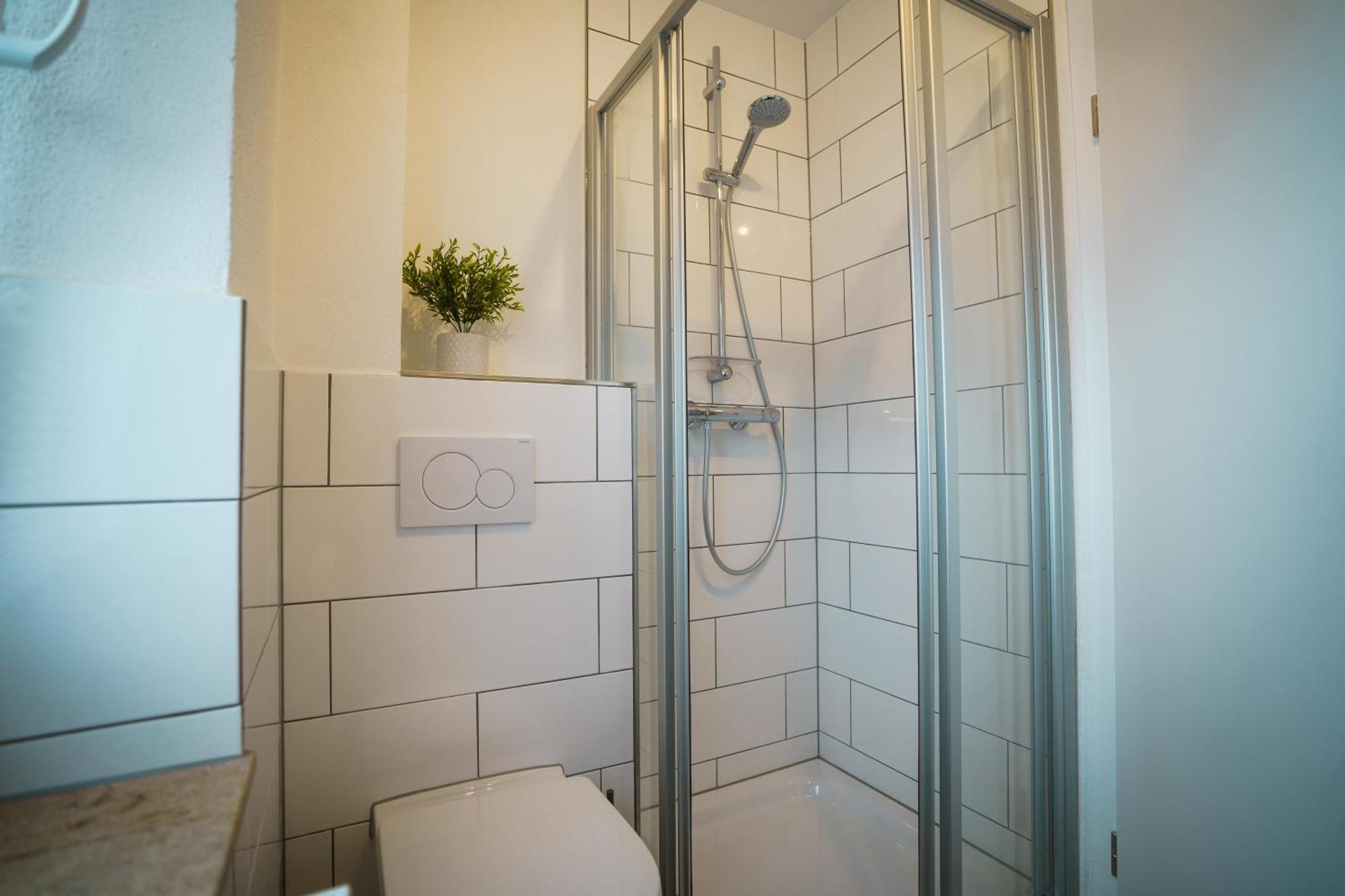 Apartment Doppelzimmer 3 - Neu Renoviert *